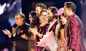 Anant Ambani-Radhika Sadi : पिछले 7 महीने से चल रही साडी की कुछ खास Amazing यादे अनंत और राधिका हुए एक 