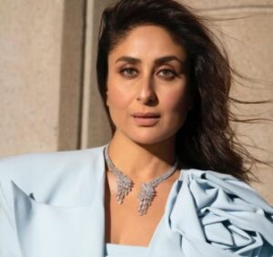 Kareena Kapoor Khan Happy Birthday , Aksay Kumar , Vijay Varma , Sohali ने दी बधाई बहन करिश्मा ने शेयर की Amazing फोटोज 21 